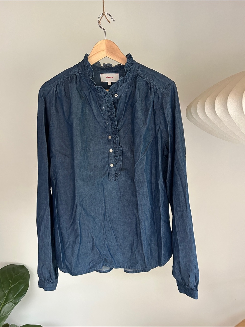 XiRENA Indigo Blue Ruffled Denim Button-Front Shirt